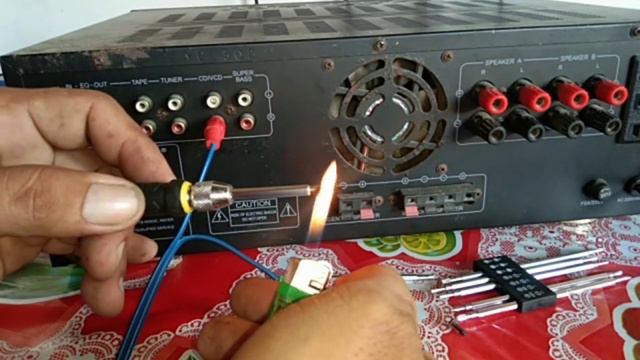 HOW TO REMOVE BROKEN RCA JACK PIN смотреть онлайн