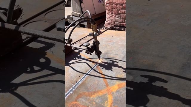 Полуавтоматическая Газовая резка Листовой стали.