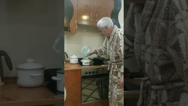 Яйца в мешочке смотреть онлайн