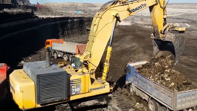 KOMATSU PC 750 смотреть онлайн