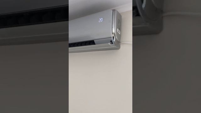 Gree U-Crown 5,3 KW Klíma Első Indítása (GWH18UC)- Csendes Klíma Kft.
