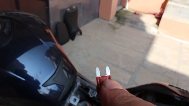 HOW TO DISABLE ABS ( Anti-lock Braking System ) in Bajaj Dominar 400 смотреть онлайн