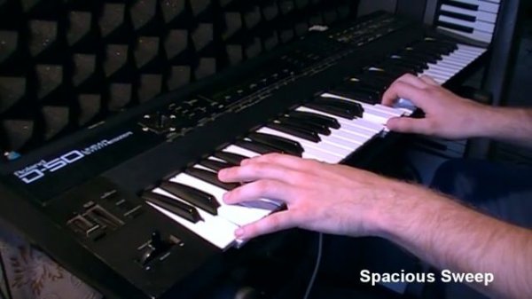 Поговорим о синтезаторах. Roland D50.