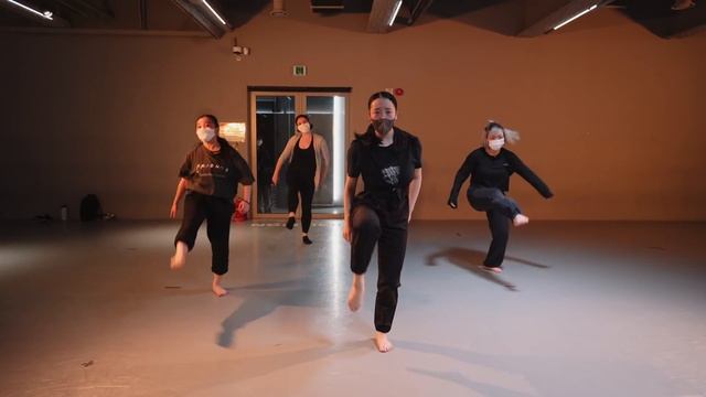 AURORA - Runaway / Sohsooji Choreography смотреть онлайн
