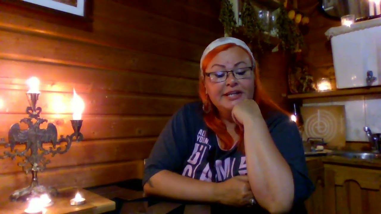 Таро прогноз по России на август 2023