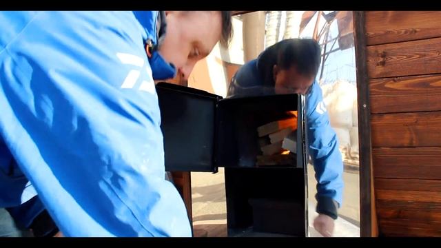ТОПИМ БАНЮ-БОЧКУ! ЗА СКОЛЬКО ПРОГРЕВАЕТСЯ БАНЯ? ОБЗОР БАНИ #4 смотреть онлайн