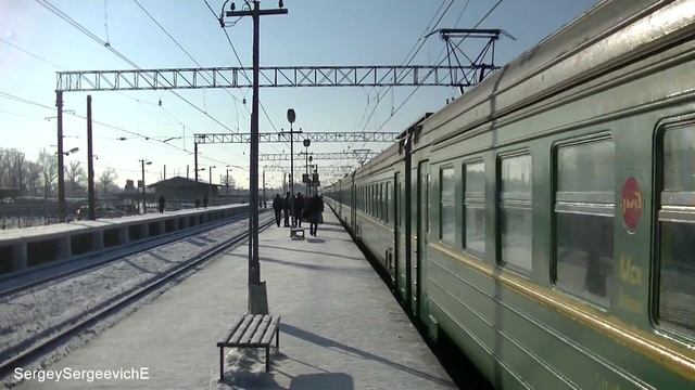 Электропоезд ЭД2Т-0045 станция Столбовая смотреть онлайн
