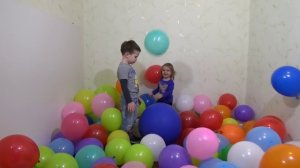 Воздушные шарики конфетти праздник Balloons with children confetti