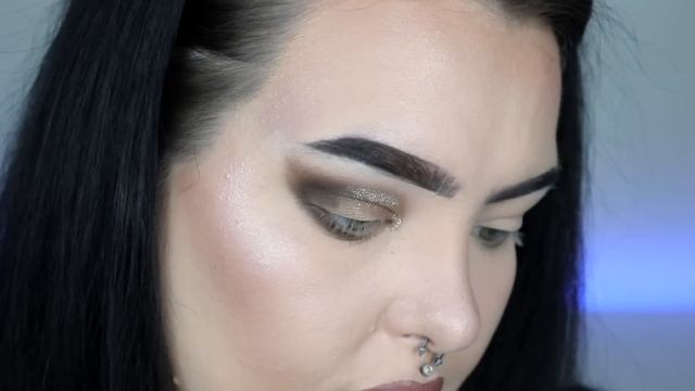 А где качество? || Обзор на Melt Mary Jane и тон Charlotte Tilbury смотреть онлайн
