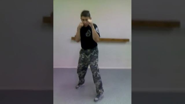 Защита в Боксе. Уклоны, нырки и т.д. смотреть онлайн