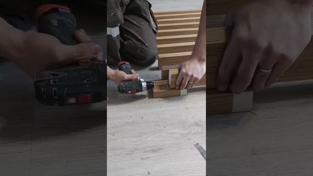 Самый простой способ монтажа реечной перегородки. смотреть онлайн