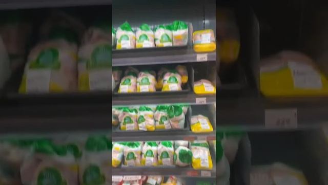 СЕГОДНЯ В РЕСТОРАНЕ СЛУШАЕМ ЖИВУЮ МУЗЫКУ ? смотреть онлайн