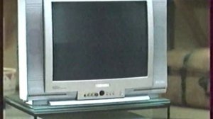 Телевизоры «бомба-стерео» от TOSHIBA 2002