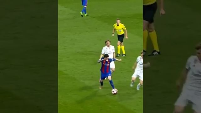 Messi Skills �� Casemiro(720p).mp4