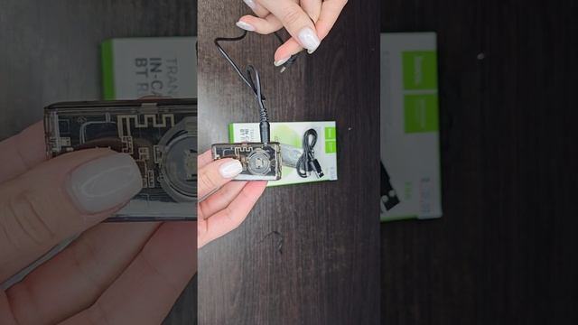 Bluetooth-адаптер Hoco E66 смотреть онлайн