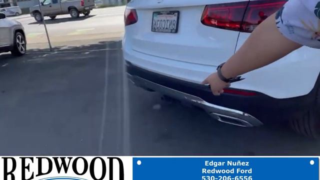 2020 Mercedes GLC 300 смотреть онлайн