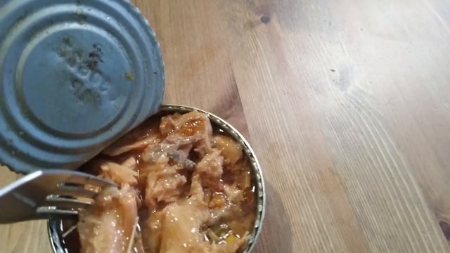 Вскрытие покажет! Консервы из ''Светофора''. Колбаски из... скумбрии???