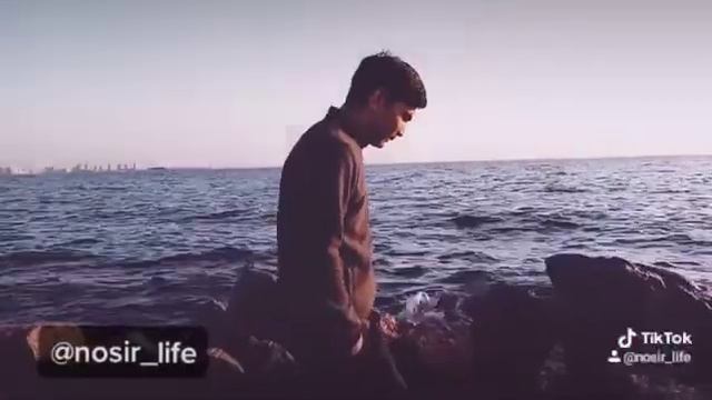 Не надо влюбляться☺️ 🖤🥀 Трек : @rauf_faik - Колыбельная 🖤🎶 . Kamina : 👉 @nosir.life . смотреть онлайн