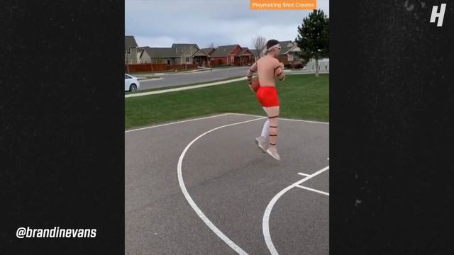 Legends In NBA 2K Be Like... 🤣 смотреть онлайн