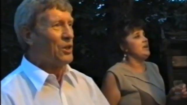 НА СВАДЬБЕ МОЕГО КРЕСТНИКА смотреть онлайн