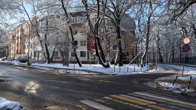 ?? Walk through winter Kaliningrad 2024 ❄️ Прогулка по зимнему Калининграду 2024 год. смотреть онлайн