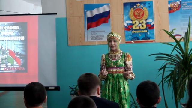 Конахина Елена " Растёт в Волгограде березка" смотреть онлайн