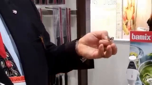 Victorinox Bamix смотреть онлайн
