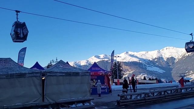 Куршевель город во Франции.