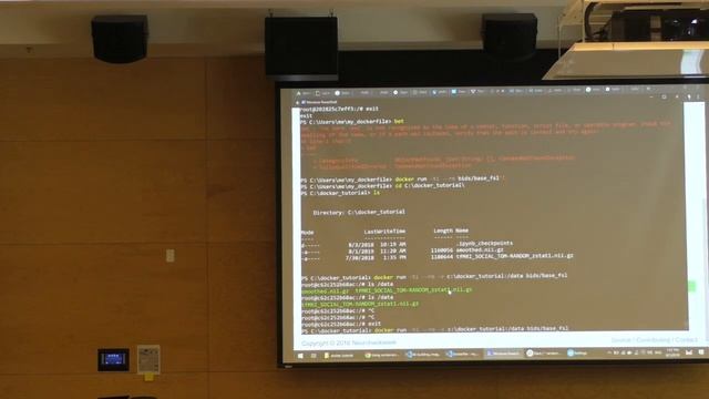NeuroHackademy 2019: Chris Gorgolewski - Docker смотреть онлайн