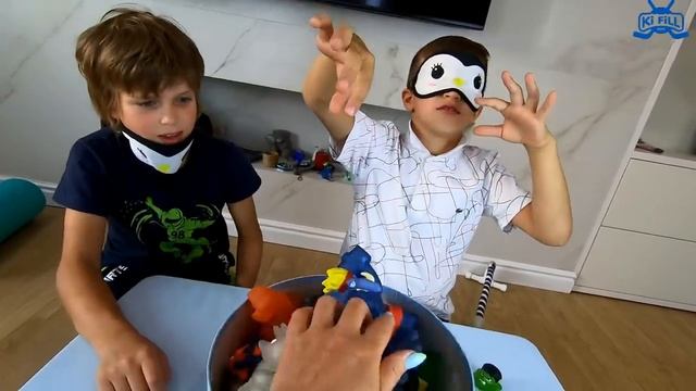 ЧТО внутри ГУДЖИТСУ ? Goo Jit Zu наполнитель ГУ ? // KiFill boys смотреть онлайн