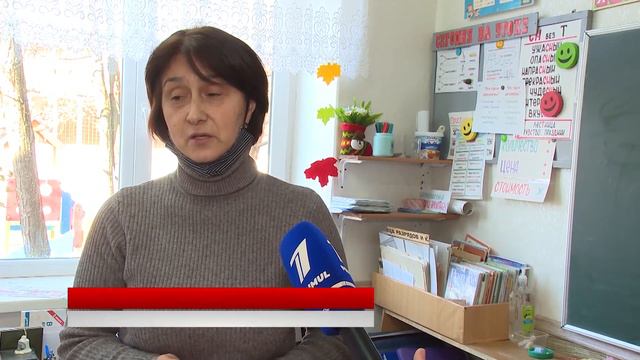 Хотят закрыть последнюю русскую школу в районе смотреть онлайн