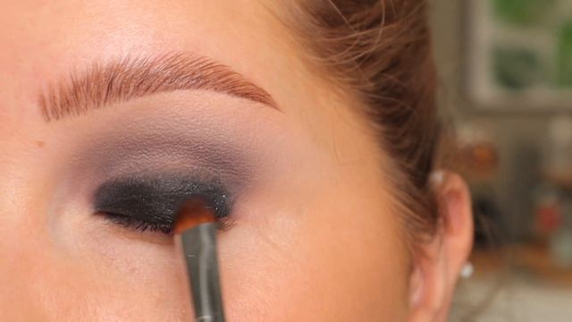 Black & Silver Smokey Eye | Glamlite x Ghostface смотреть онлайн