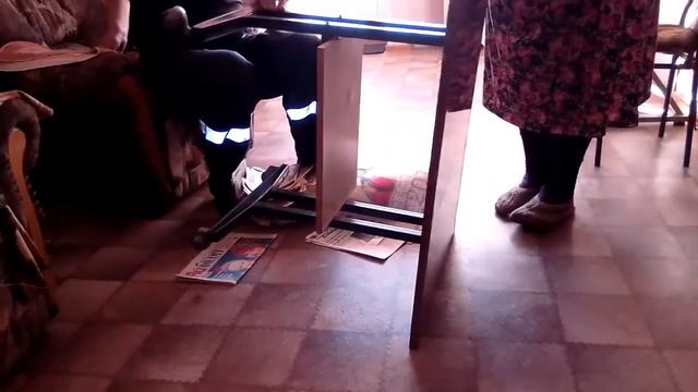 Купили мебель/Устанавливаем маме телевизор/Поросята первый раз вышли в вольер смотреть онлайн