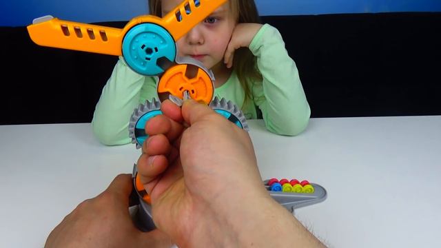 Hasbro Веселый Спуск / DOWNFALL