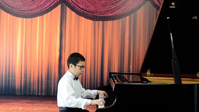 К. Черни Этюд Соч.599, №63 смотреть онлайн