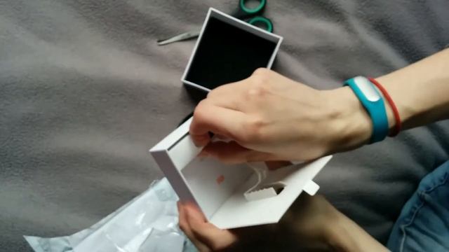 Распаковка Mi Band 2 смотреть онлайн