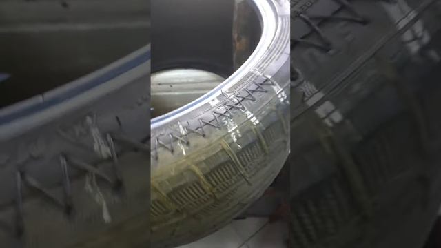 Ремонт бокового повреждения шины(колеса). смотреть онлайн