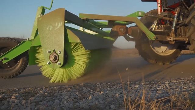 Кентавр 654 G2 и щетка смотреть онлайн