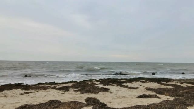 Море штормит. Скадовск. Детский пляж. смотреть онлайн