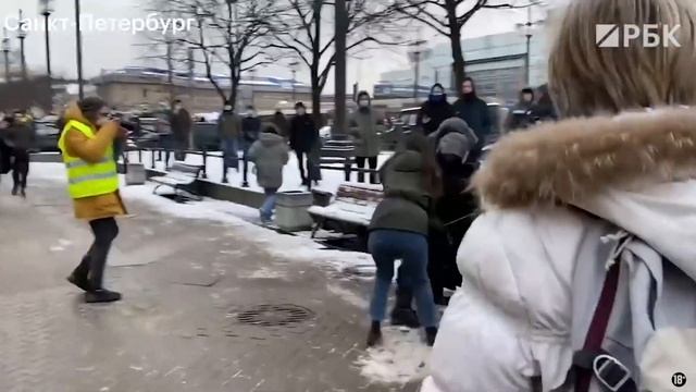 ОМОН признан целебной организацией смотреть онлайн