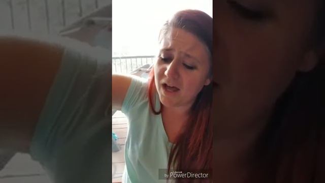 13. Хэнна поет на русском языке песню, которая навеяла ей воспоминания смотреть онлайн