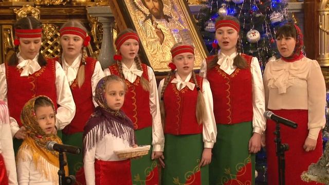 Рождество Христово 2020 год. Божественная литургия в Спасо-Преображенском кафедральном соборе. смотреть онлайн