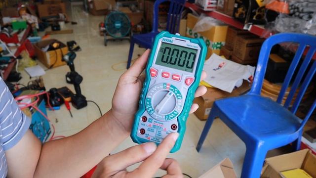 580k - Đồng hồ vạn năng TOTAL mẫu mới, máy đẹp, đo chính xác, nhiều chức năng hay TOTAL TMT47503 смотреть онлайн