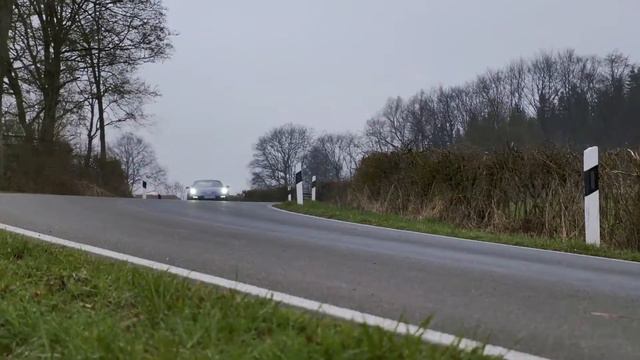 2022 Porsche 911 GT3 Driving смотреть онлайн