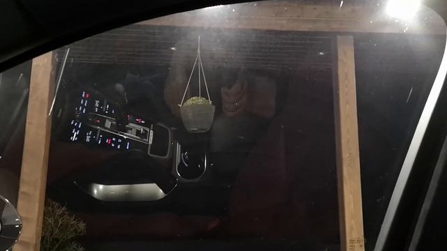 Csik Norbert hirdetése, eladó Porsche Cayenne Turbo S E Hybrid смотреть онлайн