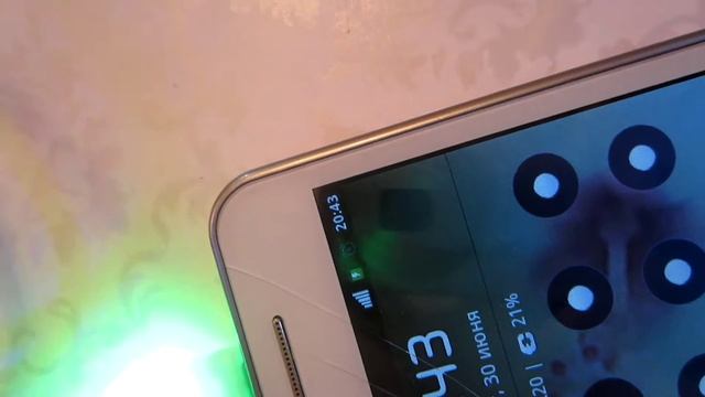 Универсальное зарядное устройство смотреть онлайн