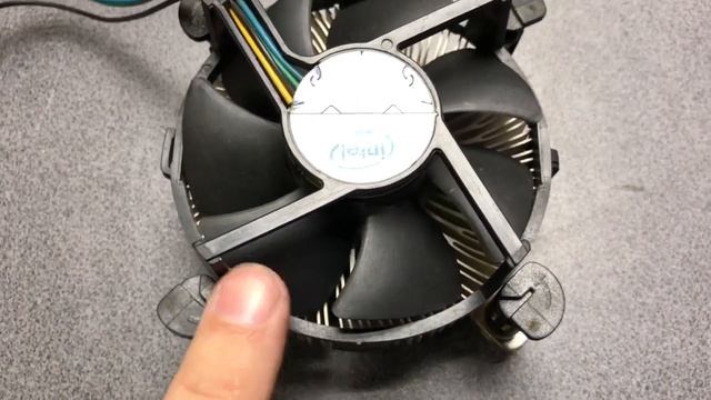 Страшный и ужасный кулер Intel смотреть онлайн