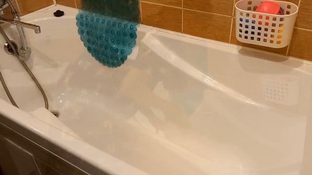 Будни мамы// Стирка одеяла//Мотивация на уборку// смотреть онлайн