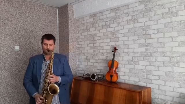 Dance monkey Tones and I (saxophone cover) смотреть онлайн