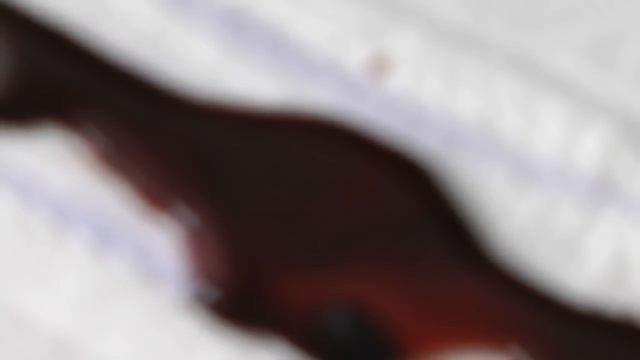 НАСТОЯЩАЯ КРОВЬ В МЕНСТРУАЛЬНОЙ ЧАШЕ!!!!! смотреть онлайн